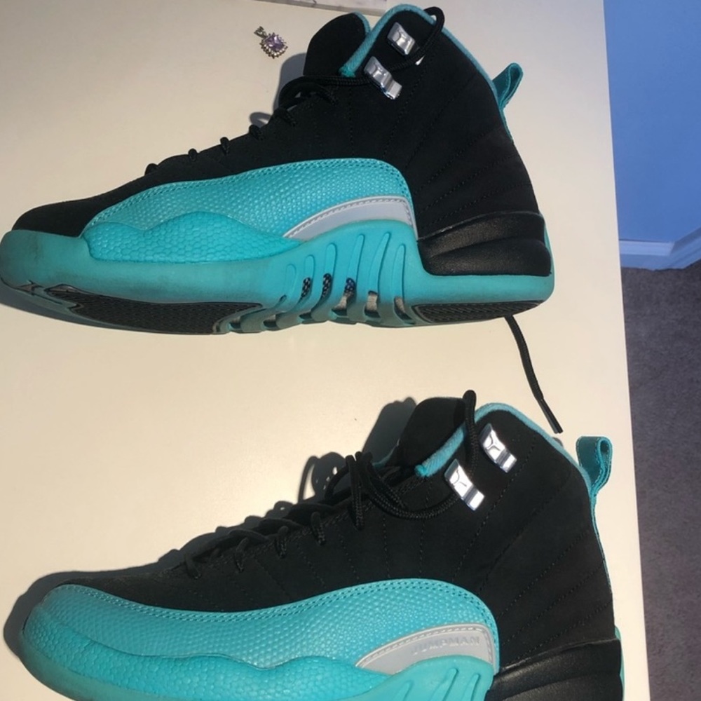Jordan 🔥 12 Retro Hyper Jade
